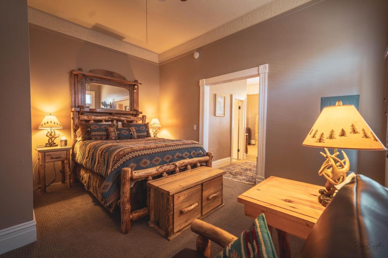 St. Elmo Hotel ユアレイ エクステリア 写真