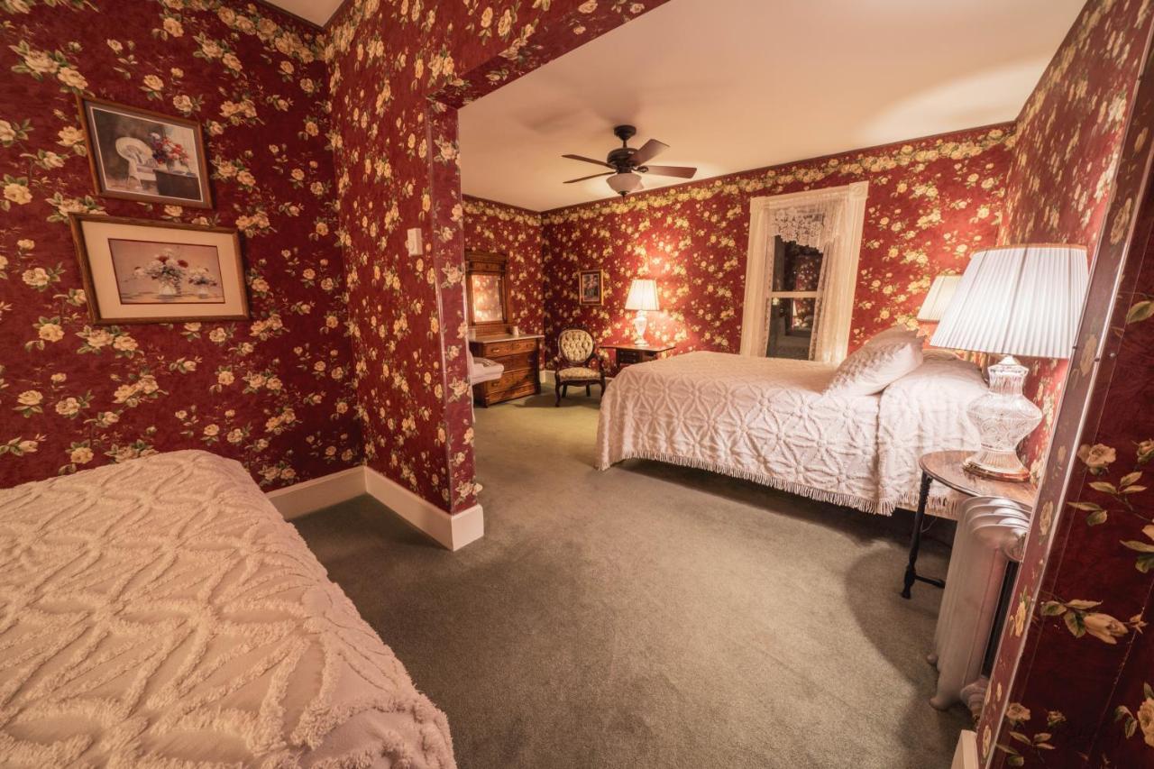 St. Elmo Hotel ユアレイ エクステリア 写真