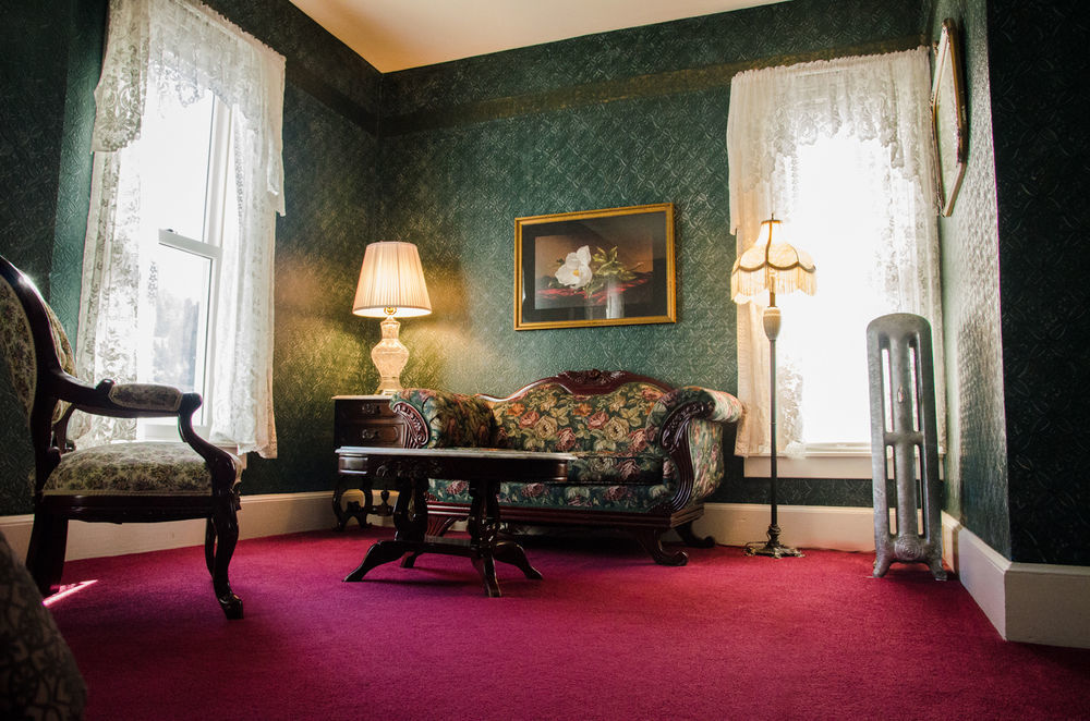 St. Elmo Hotel ユアレイ エクステリア 写真