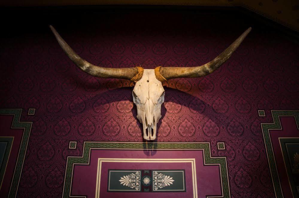 St. Elmo Hotel ユアレイ エクステリア 写真