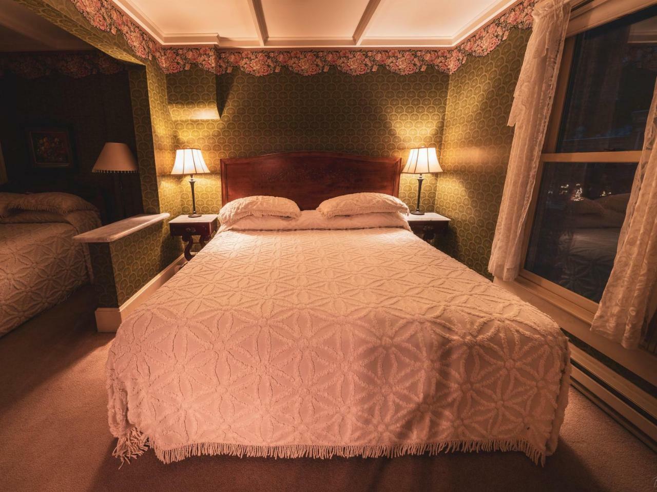 St. Elmo Hotel ユアレイ エクステリア 写真