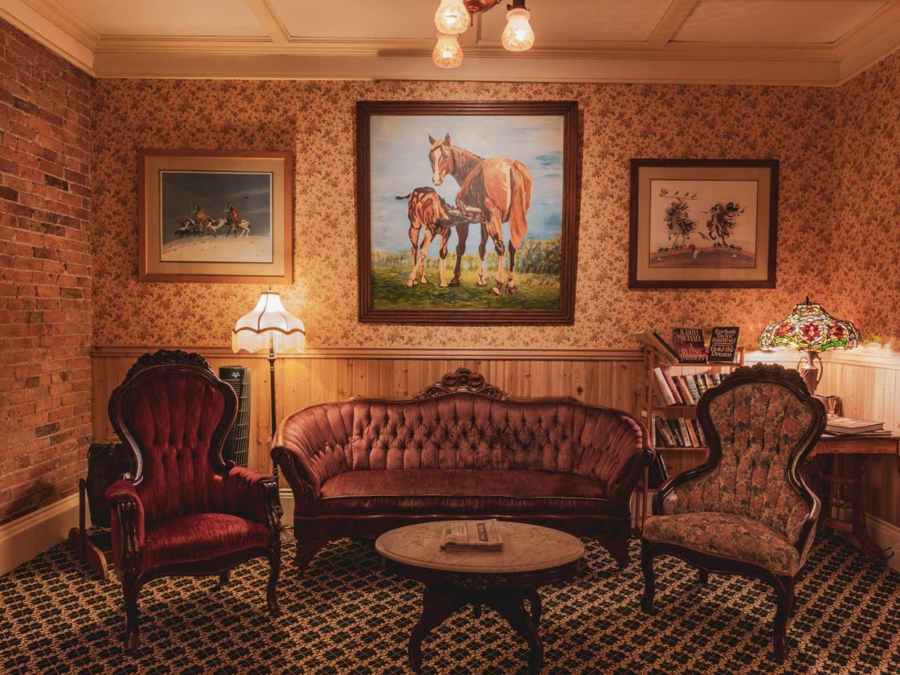 St. Elmo Hotel ユアレイ エクステリア 写真