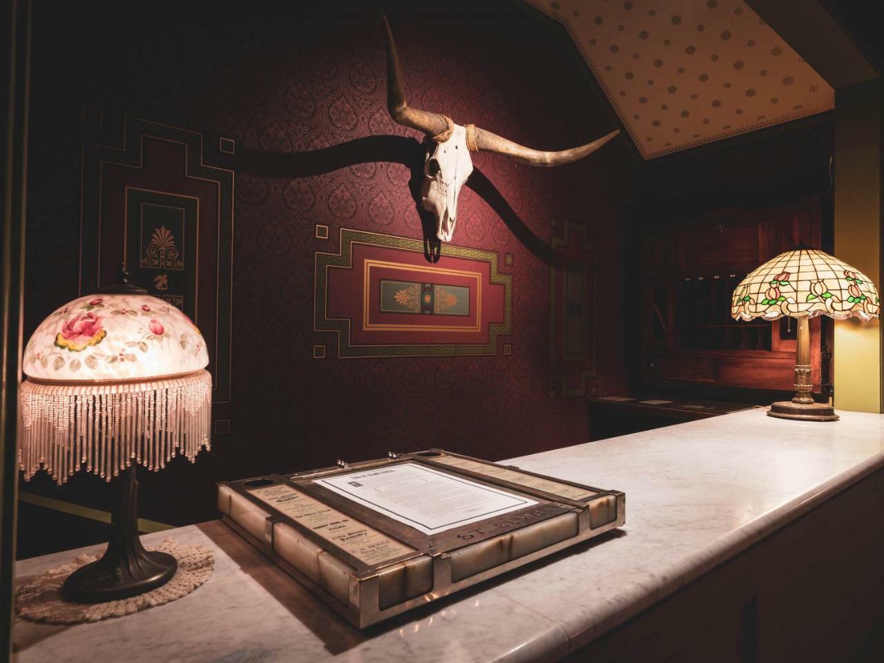 St. Elmo Hotel ユアレイ エクステリア 写真
